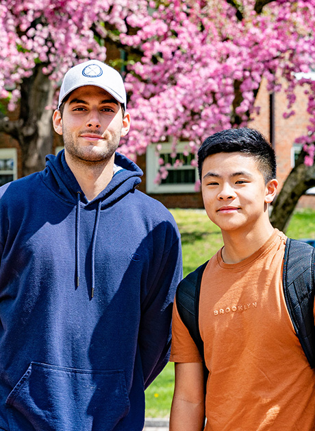 Two students pose during Move-in Day