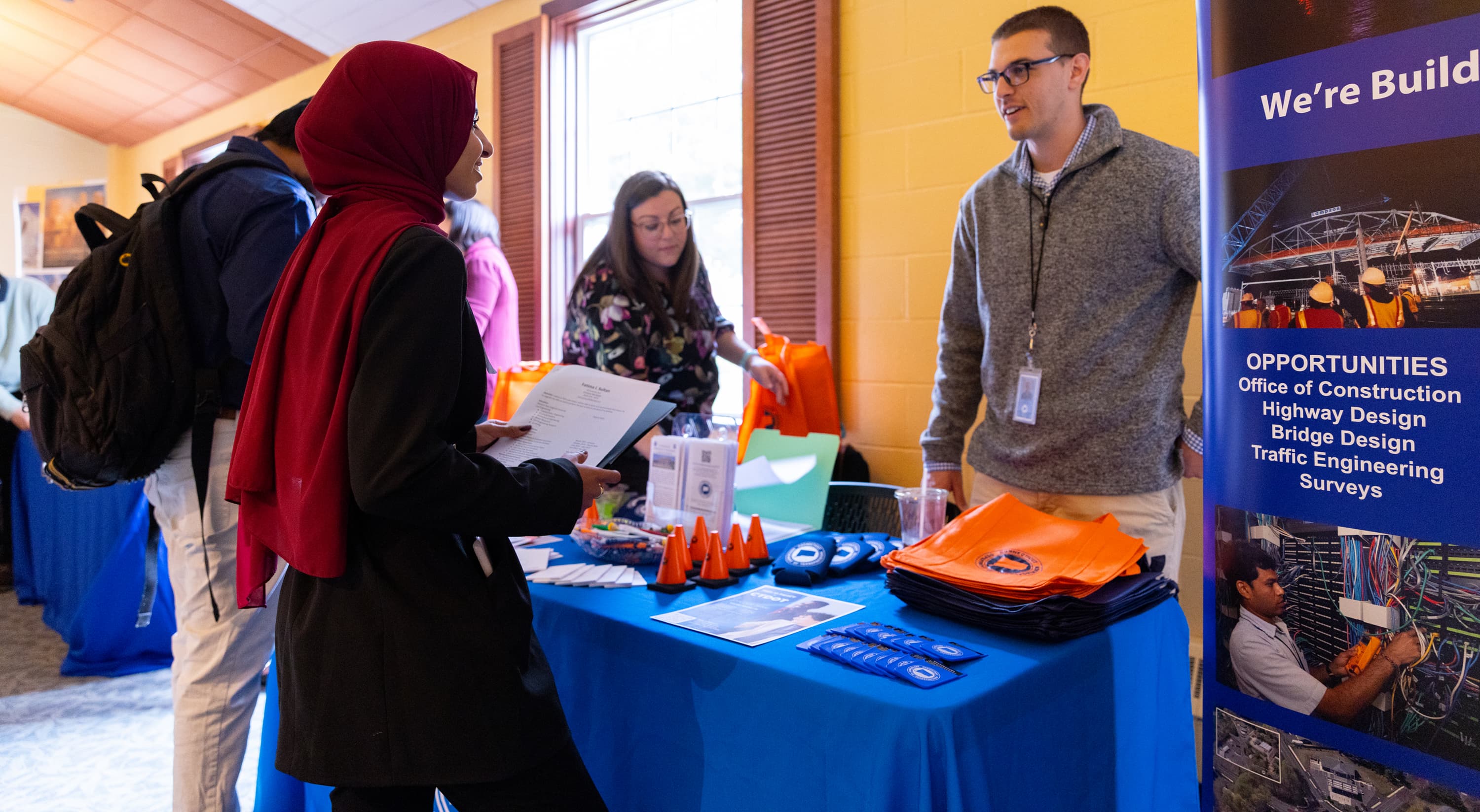 Student at Engineering career fair on campus